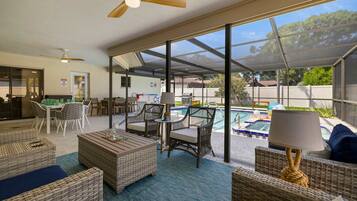 House | 4 bedrooms, Internet