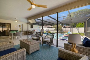 House | 4 bedrooms, Internet