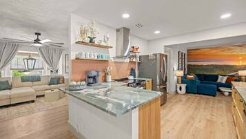 獨棟房屋 | 4 間臥室、網路服務