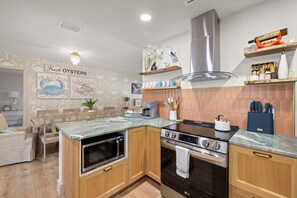 House | 4 bedrooms, Internet