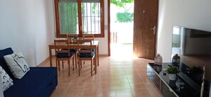 House | 2 bilik tidur 