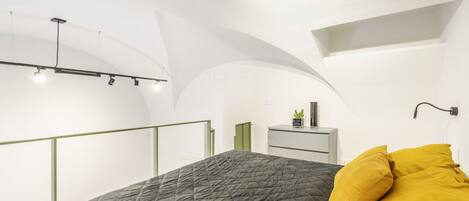 2 bedrooms, iron/ironing board