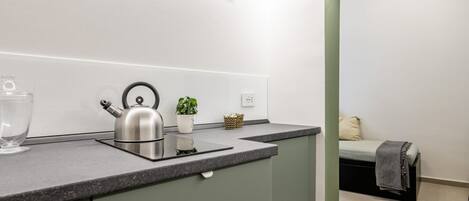 Fridge, microwave, stovetop, electric kettle