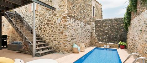 Hus | 4 soveværelser, internet