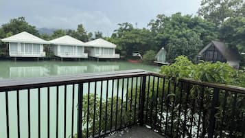 Family Villa, 1 Bedroom, Non Smoking, Patio | In-room safe, individually decorated, blackout drapes, soundproofing