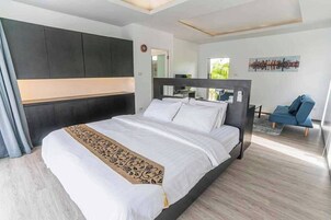 Villa familiar, 1 habitación, no fumadores, patio | Caja fuerte, decoración individual, cortinas opacas