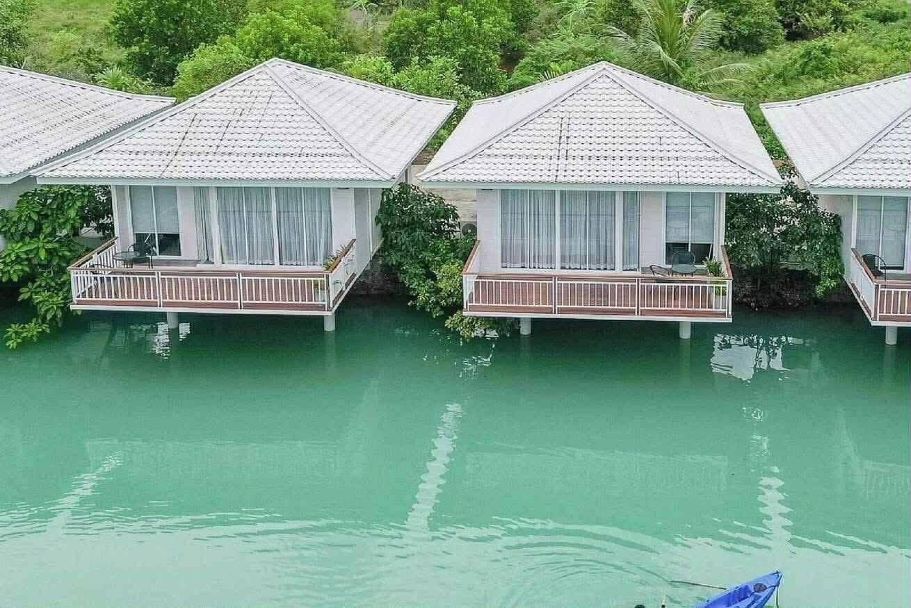 Family Villa, 1 Bedroom, Non Smoking, Patio | In-room safe, individually decorated, blackout curtains, soundproofing