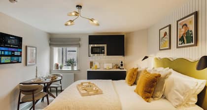 Your Apartment | Hotwells | No.3