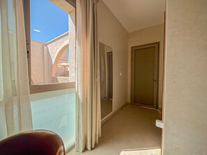 In-room safe, desk, iron/ironing board