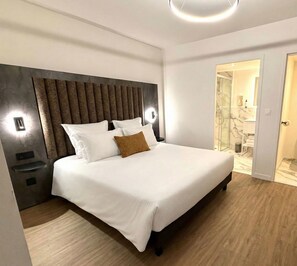 In-room safe, desk, laptop workspace, blackout drapes