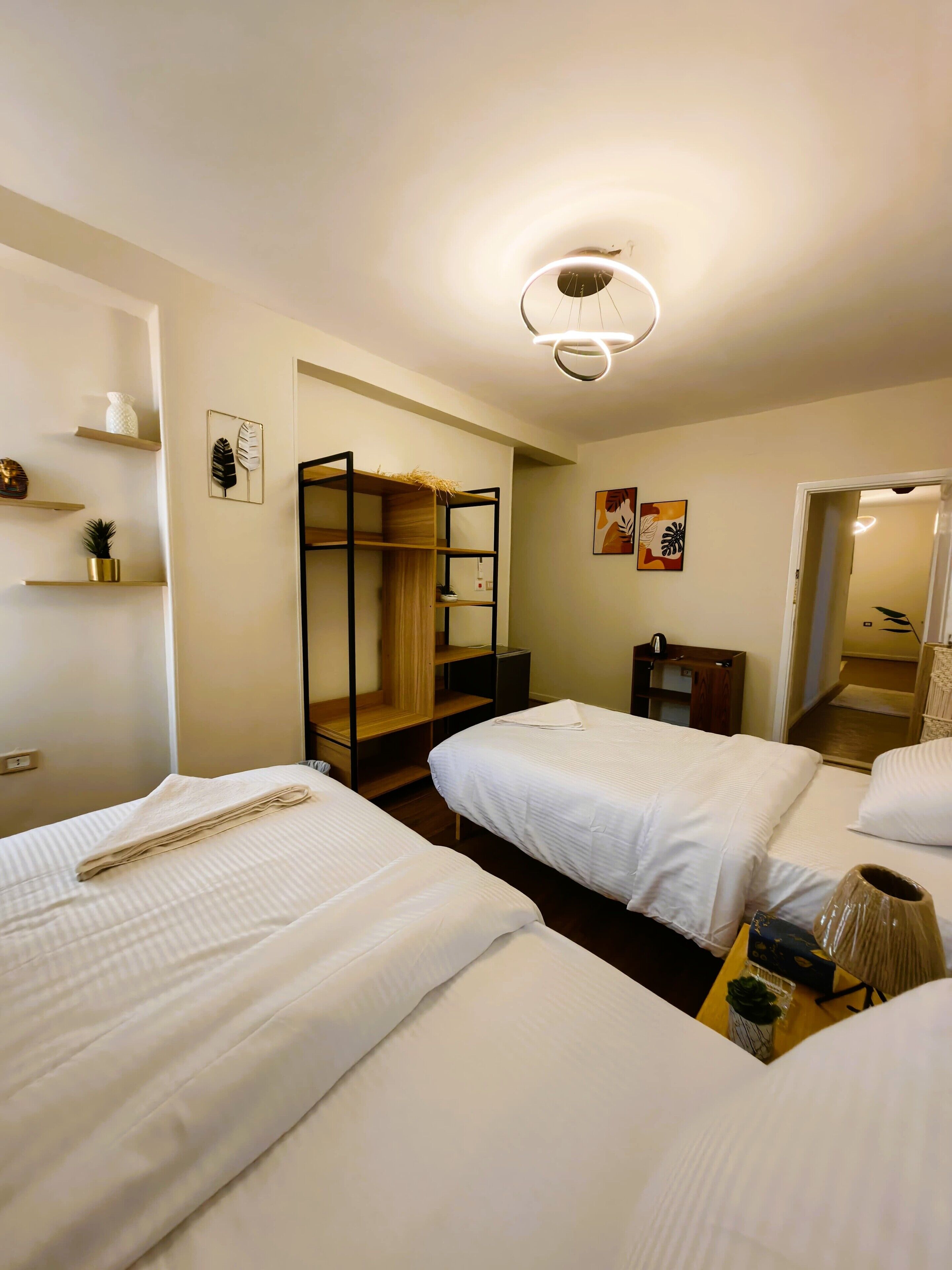 Luxury Suite, Air conditioning, Mountain View | Laptop workspace, free WiFi