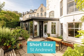 Exterior - Lade Braes Cottage (No 42) (St Andrews)