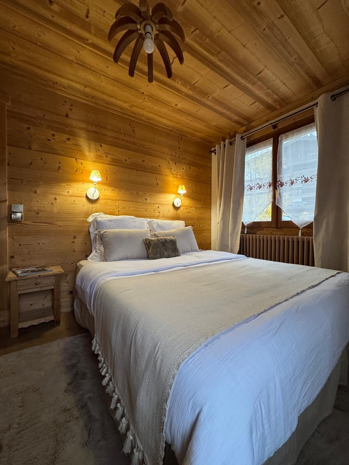 4 soverom, strykejern/-brett, reiseseng for barn og wi-fi (inkludert)