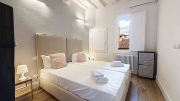 Căn hộ tiện nghi đơn giản | Bàn ủi/dụng cụ ủi quần áo