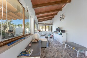 TV, ping pong - Casa Luna by Mallorca North Villas (Port d´Alcudia)