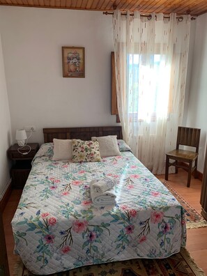 3 soverom og sengetøy