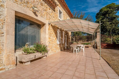 Holiday Home 'Wine Estate Mas 10 Min from Narbonne' with Private Pool