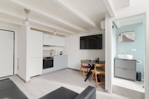 Interior - GuestHost - Cozy Loft-Studio Flat in Crescenzago (Milan)