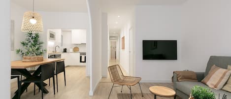 Apartment | 2 bedrooms, Internet