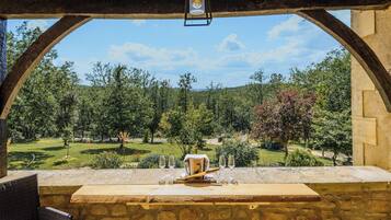 Restauration extérieure