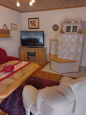 TV, books