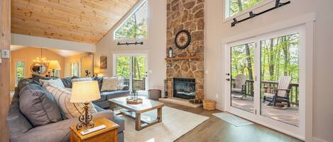 Smart TV, fireplace, table football, ping pong