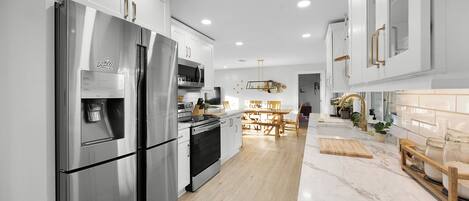 Microwave, oven, stovetop, dishwasher