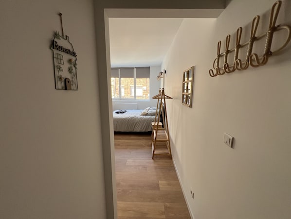 Fer et planche à repasser, Wi-Fi gratuit, draps fournis