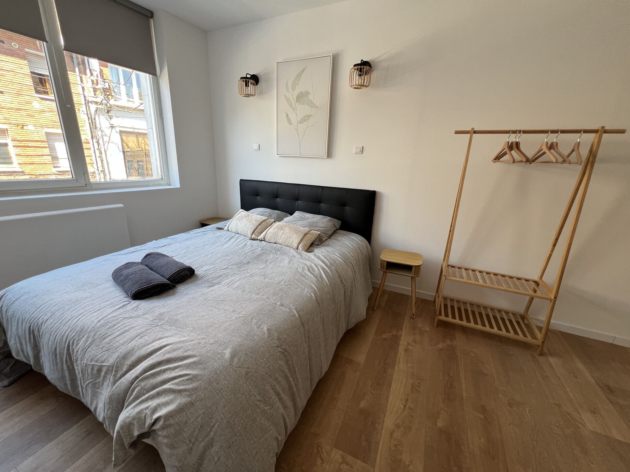 Bügeleisen/Bügelbrett, kostenloses WLAN, Bettwäsche