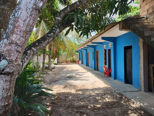 Simple but cozy rooms in Coroa Vermelha-Ba. We accept pets.