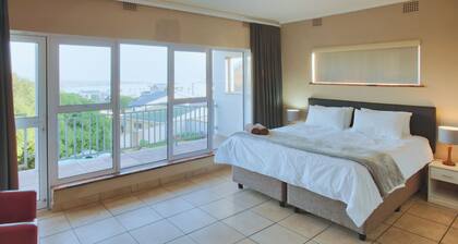 Tasties' Langebaan 8 Sleeper