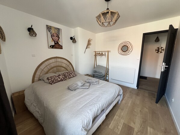 1 makuuhuone, silitysrauta/-lauta, ilmainen Wi-Fi, vuodevaatteet