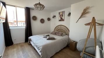 1 Schlafzimmer, BĂŒgeleisen/BĂŒgelbrett, kostenloses WLAN, BettwĂ€sche