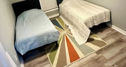 2Bed, 1Bath - Urban Retreat New!