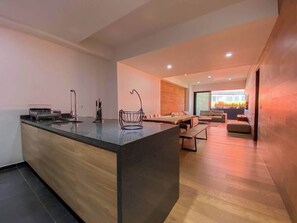 Interior - Luxurious 3BR in Roma Norte with Pool and gym (Mexico City)