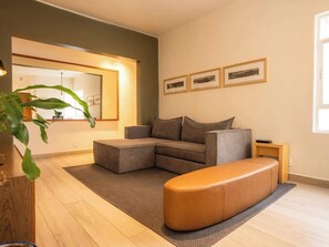 TV - Modern Polanco Apartment close to Parque Lincoln (Mexico City)