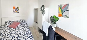 Apartment | 1 bedroom, laptop workspace, iron/ironing board, bed sheets