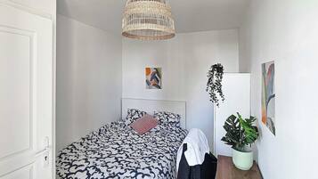 1 bedroom, laptop workspace, iron/ironing board