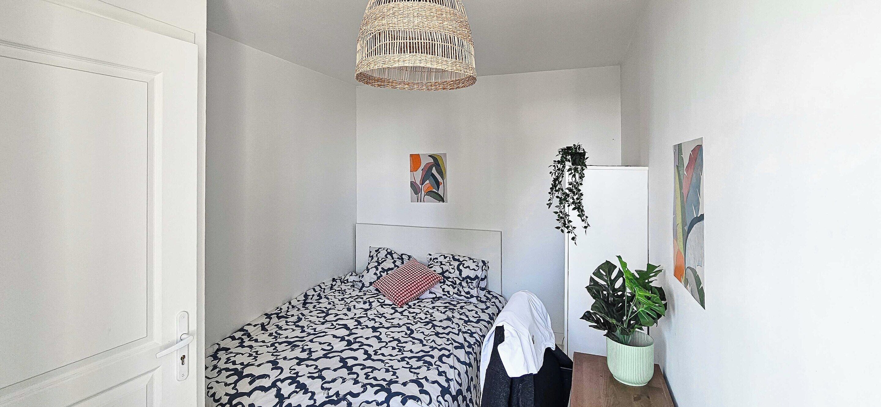 Apartment | 1 bedroom, laptop workspace, iron/ironing board