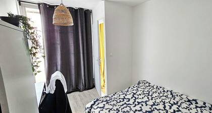 Private Room in a Shared Flat - Villeurbanne