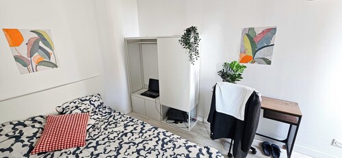 Private Room in a Shared Flat - Villeurbanne