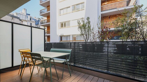 Apartment | Outdoor dining