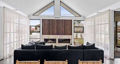 Maple on Albert Berry - by Linnaeus Collection