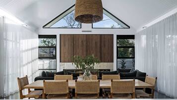 House | 4 bedrooms, Internet