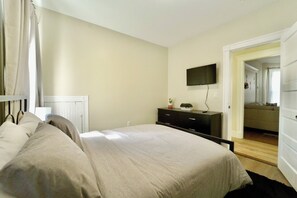 4 bedrooms, WiFi, bed sheets