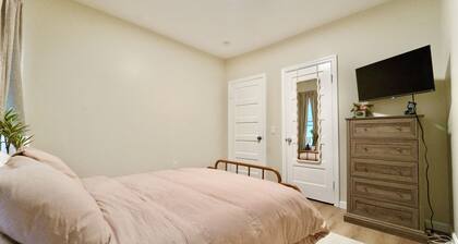 Cozy 4BD/2BA Near Boston-Encore-T-Station & Diners
