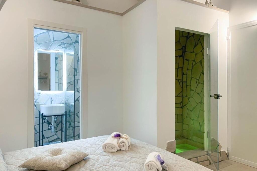 1 室のベッドルーム、WiFi、ベッドシーツ