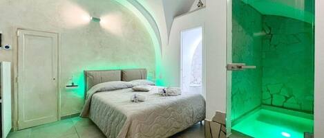 1 habitación, wifi y ropa de cama