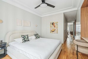 Appartement | 2 slaapkamers, een laptopwerkplek, een strijkplank/strijkijzer