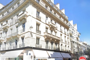 Apartment | Exterior